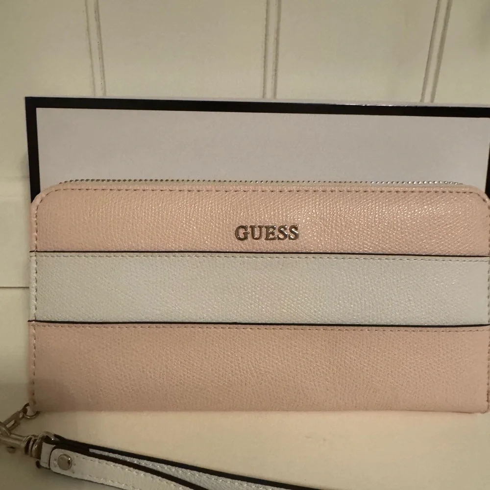Guess chic wallet
